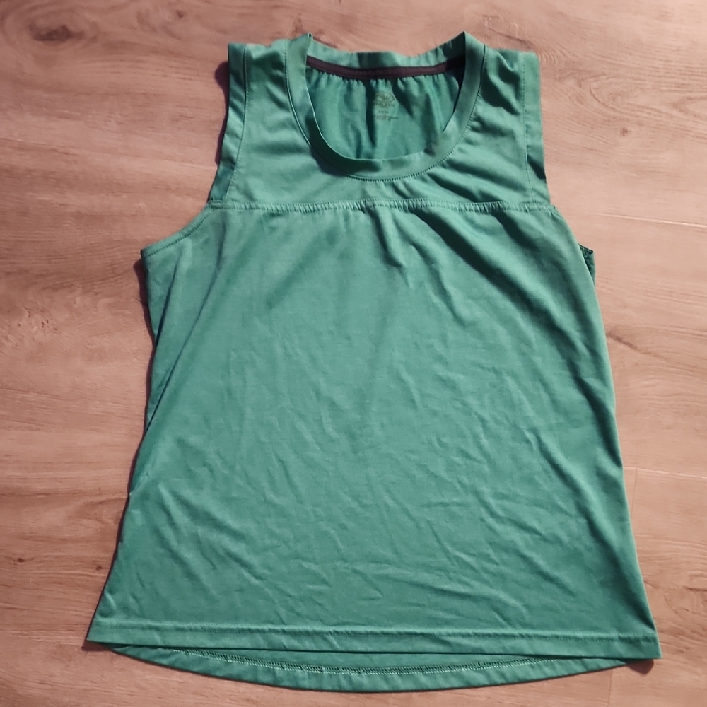 Green Sleeveless Women's Workout Top